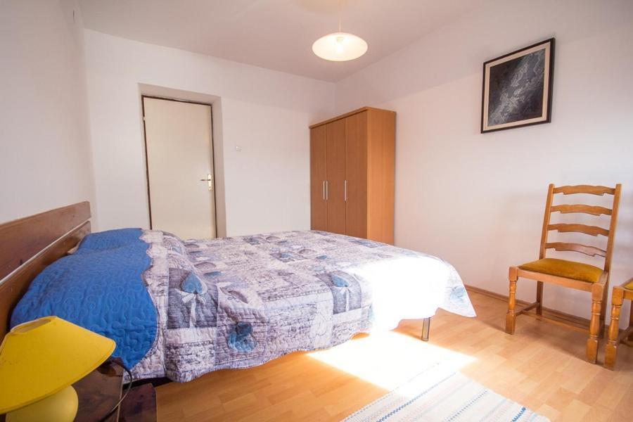 Apartment Bencic Karigador Exterior photo